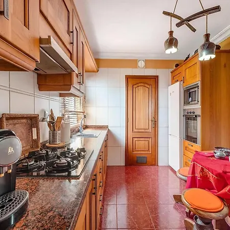 In With Stunning Sea Views, Cleaning Included *