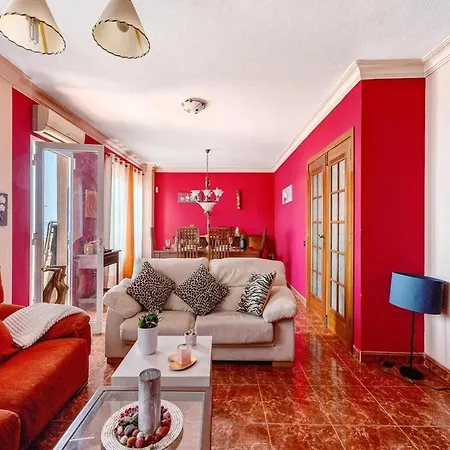 In With Stunning Sea Views, Cleaning Included Apartmán *