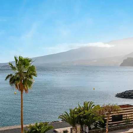 In With Stunning Sea Views, Cleaning Included Apartmán Radazul