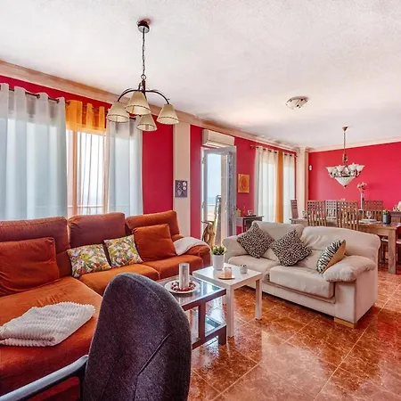 In With Stunning Sea Views, Cleaning Included Apartmán Radazul