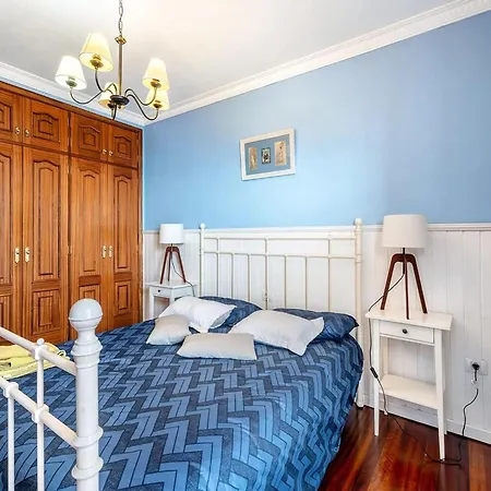 In With Stunning Sea Views, Cleaning Included Radazul