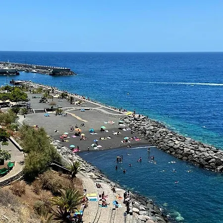 In With Stunning Sea Views, Cleaning Included Apartmán