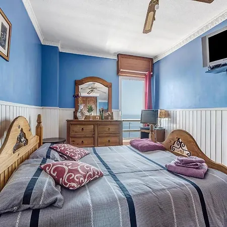 In With Stunning Sea Views, Cleaning Included * Radazul